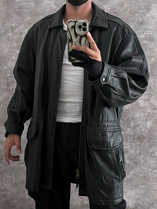 Gabardina de piel (XL)