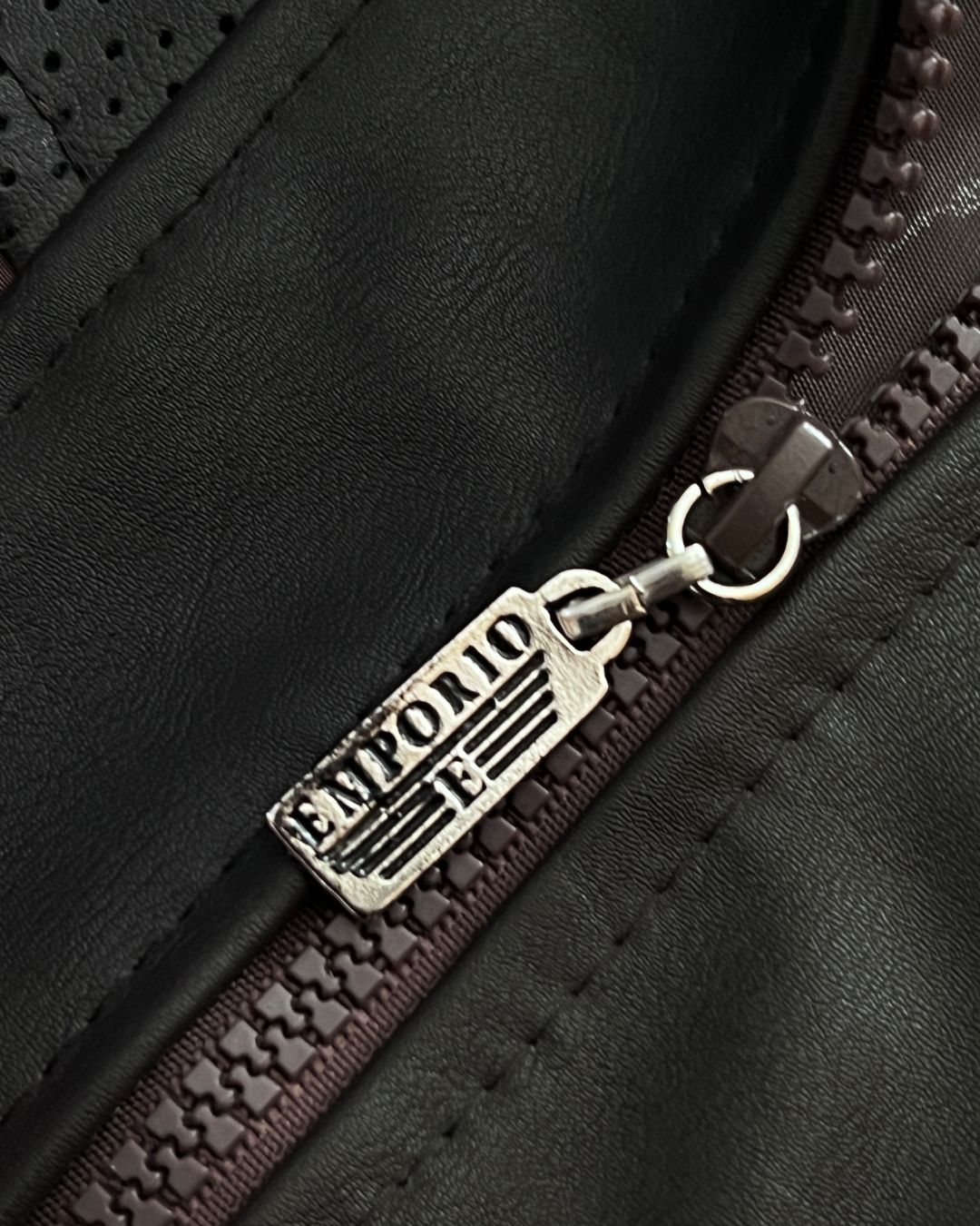 EMPORIO LEATHER JACKT (M)