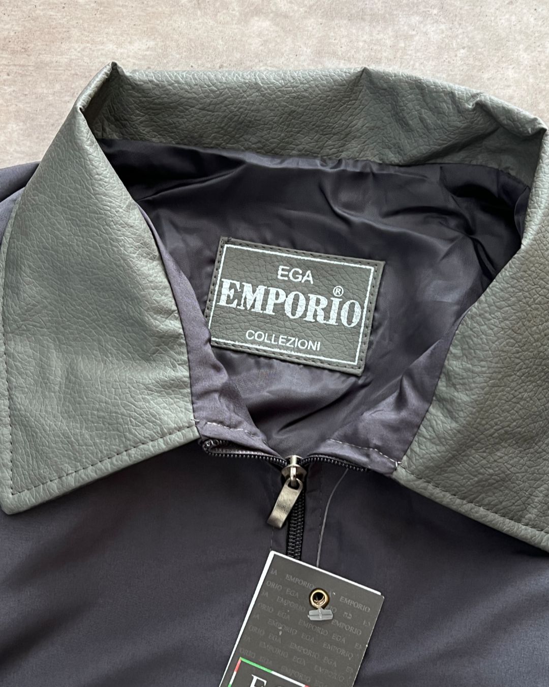 EMPORIO PURPLE JACKT (M)