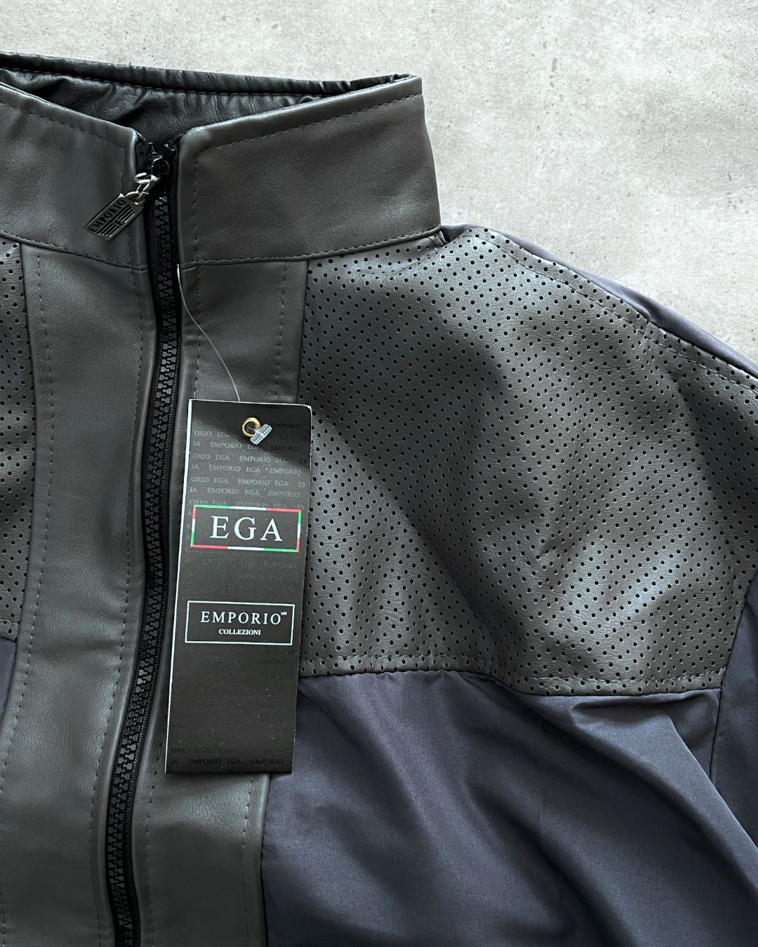 EMPORIO GREY LEATHER JACKT (M)