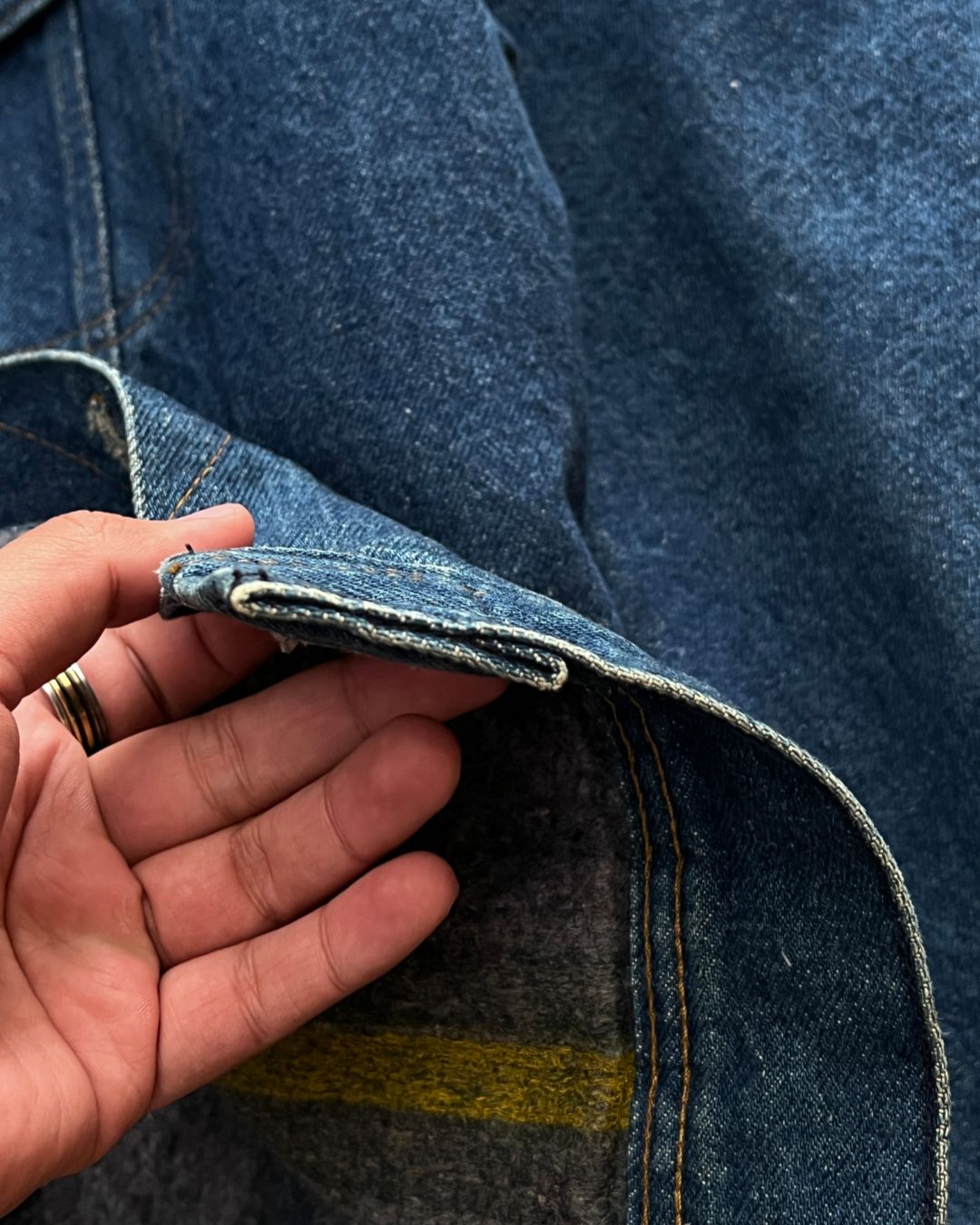 TRUCKER DENIM JACKET (L)