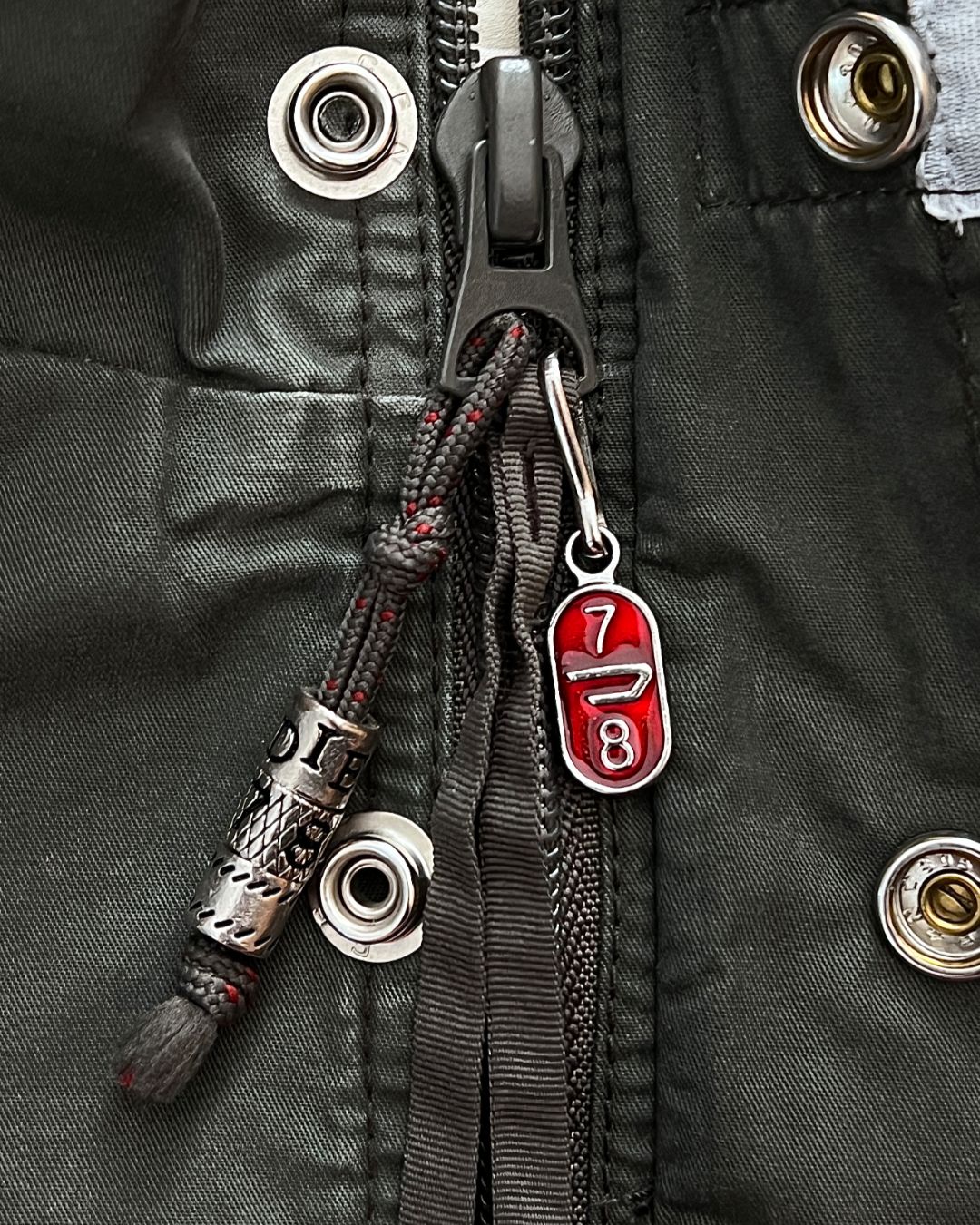 DIESEL JACKET CAZADORA 00's (L)