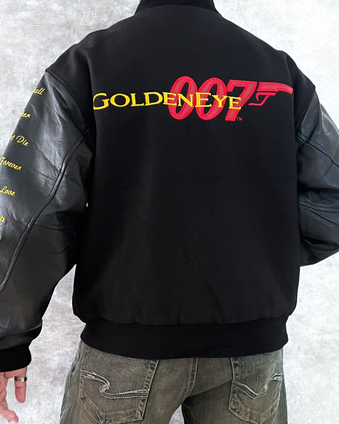 LEATHER JACKET GOLDEN EYE 007 - 90'S (L)
