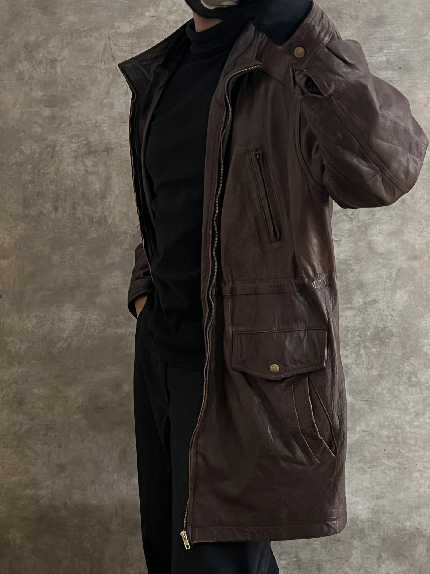 Gabardina de piel 100% (L)