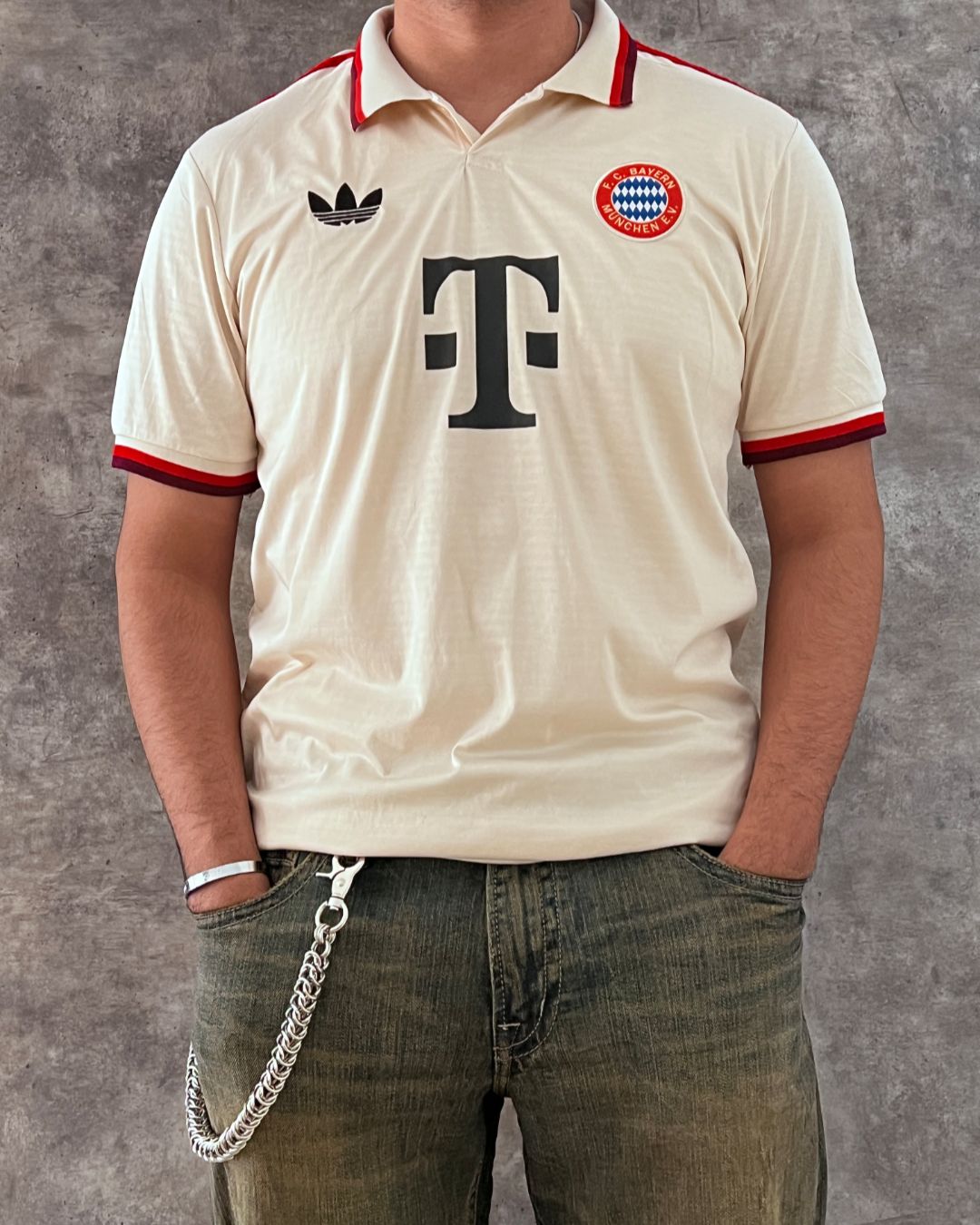 BAYERN MUNICH TEE (L)