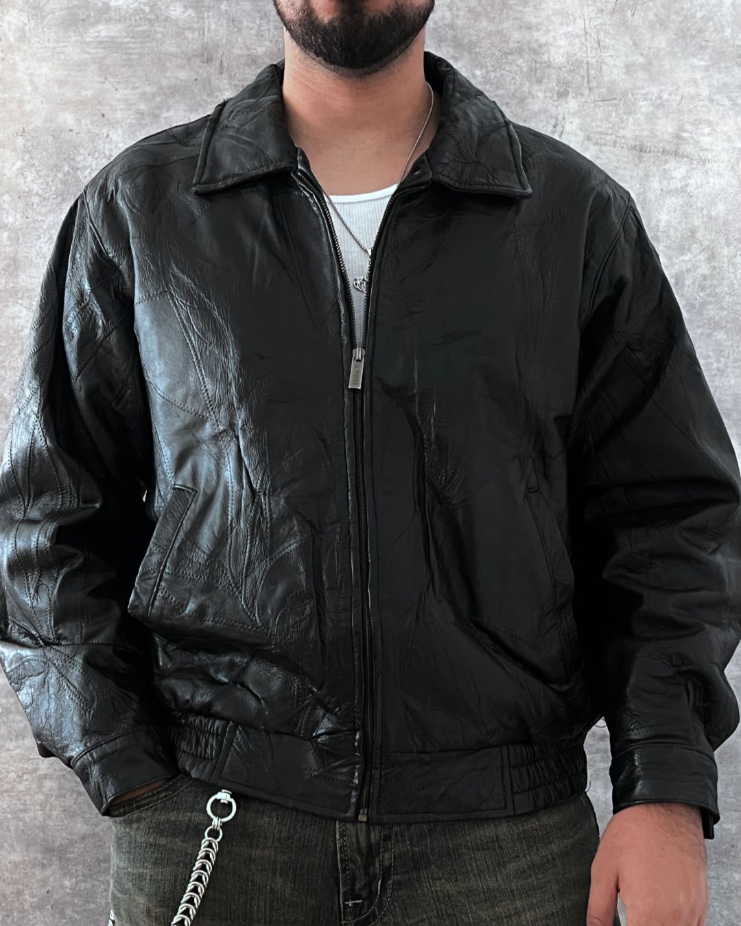 DARK BOMBER LEATHER JACKET (L)