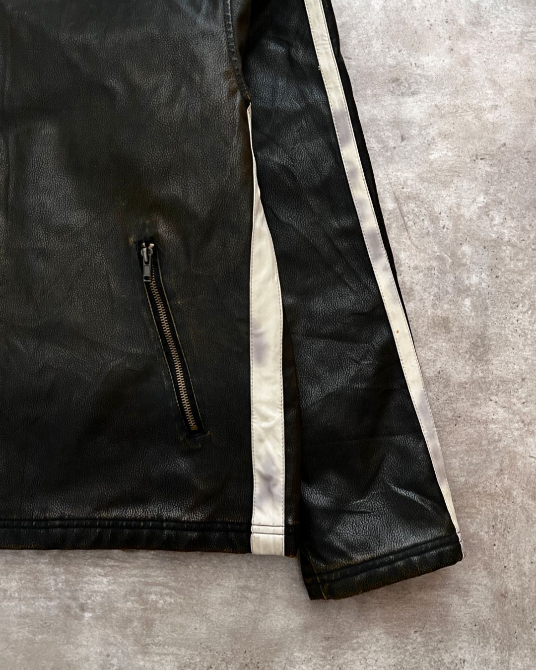 LEATHER RACER JACKET (L)
