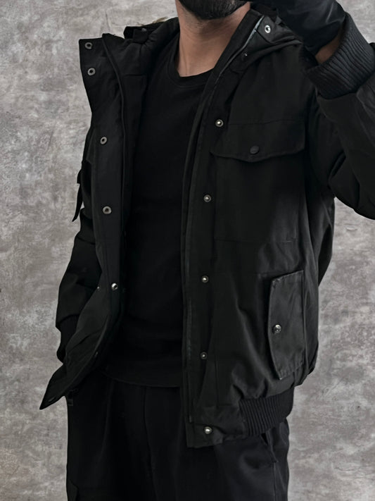 Black Jacket (M)