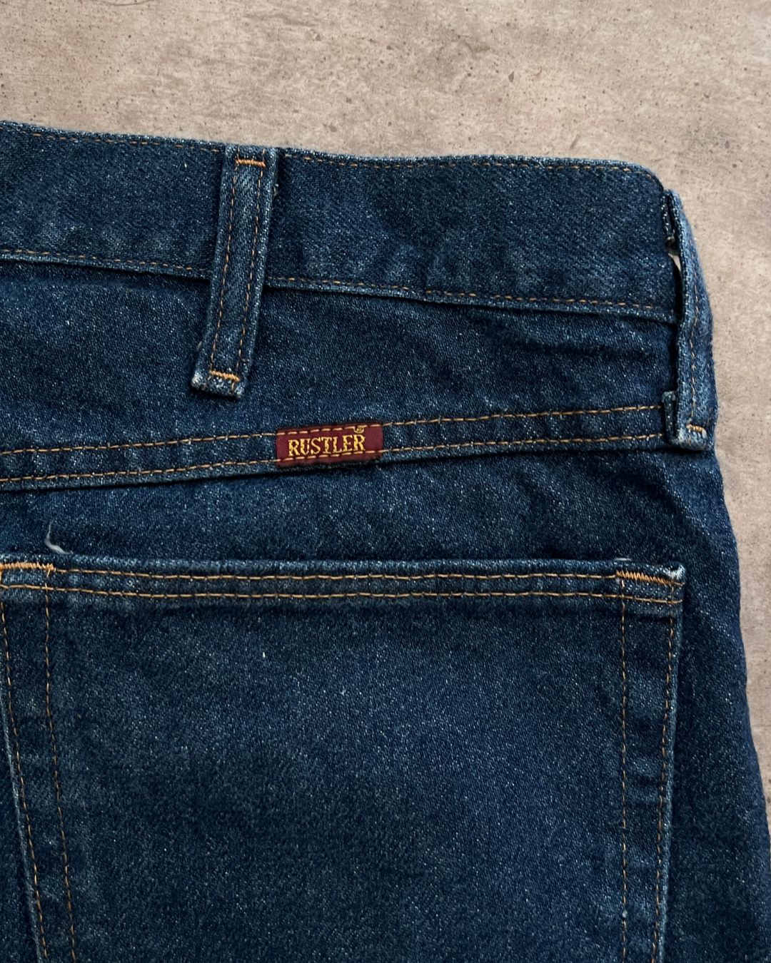 RUSTLER WORK JEANS (38X30)