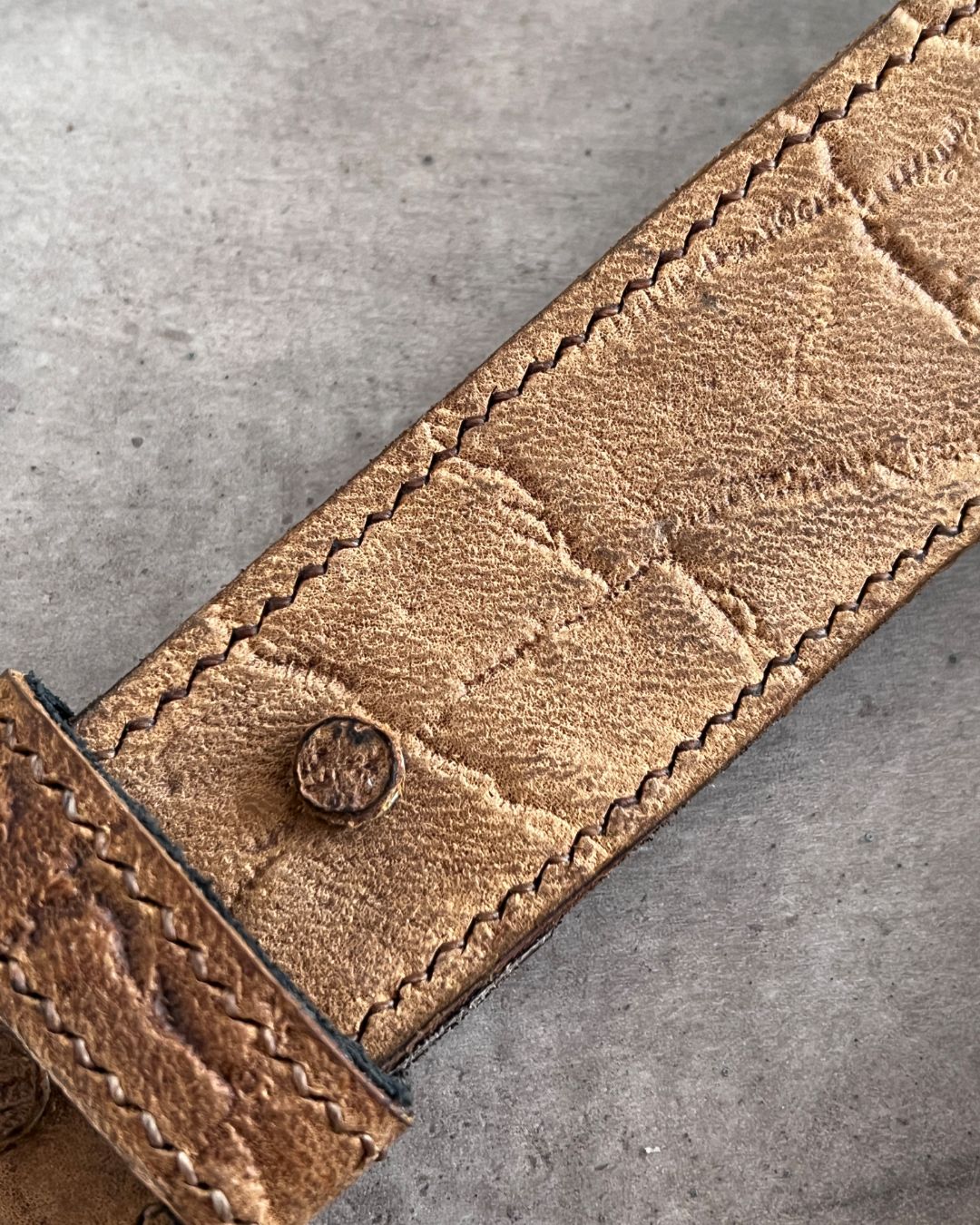 COWBOY ELEPHANT BELT (L)