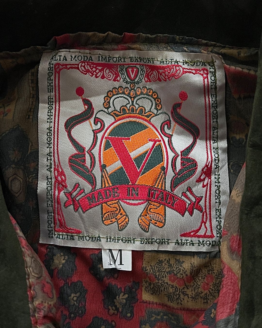 ITALIAN LEATHER BOMBER JACKET (M)