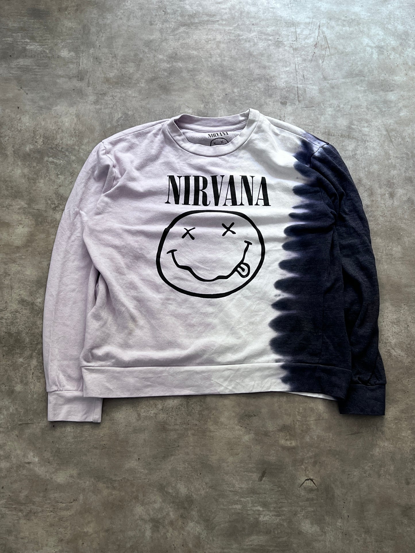 Nirvana sweater (M)