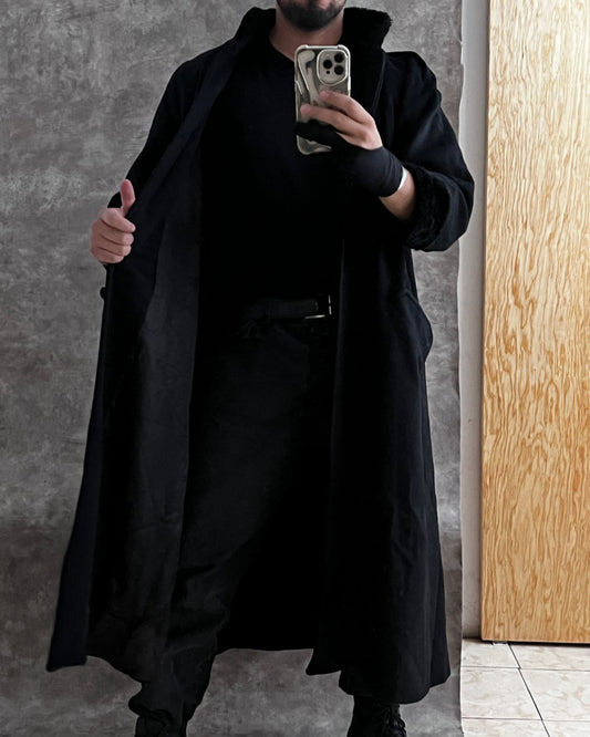 LONG BLACK COAT (S)