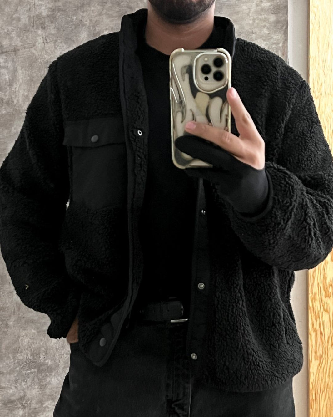 SHERPA BLACK JACKET (L)