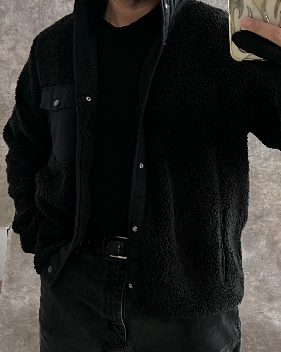 SHERPA BLACK JACKET (L)