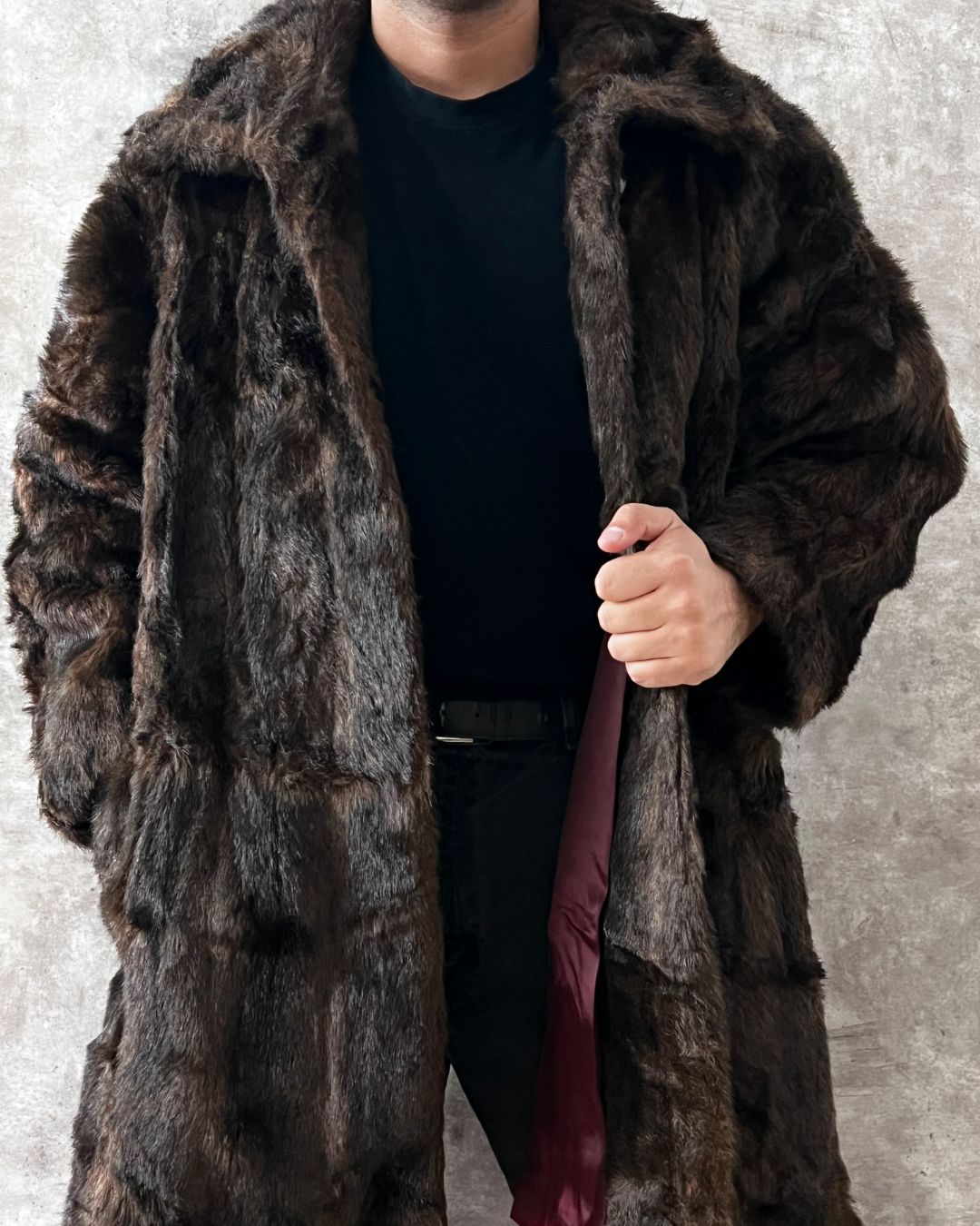 LUXE FAUX FUR COAT (M/L)