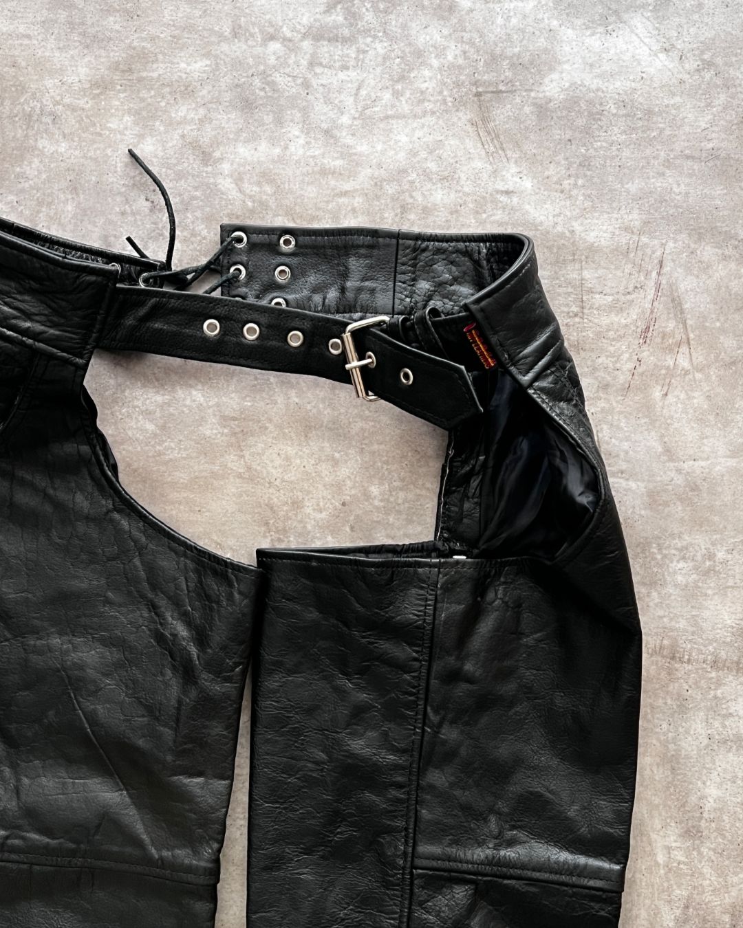 COWBOY LEATHER CHAPS (S)