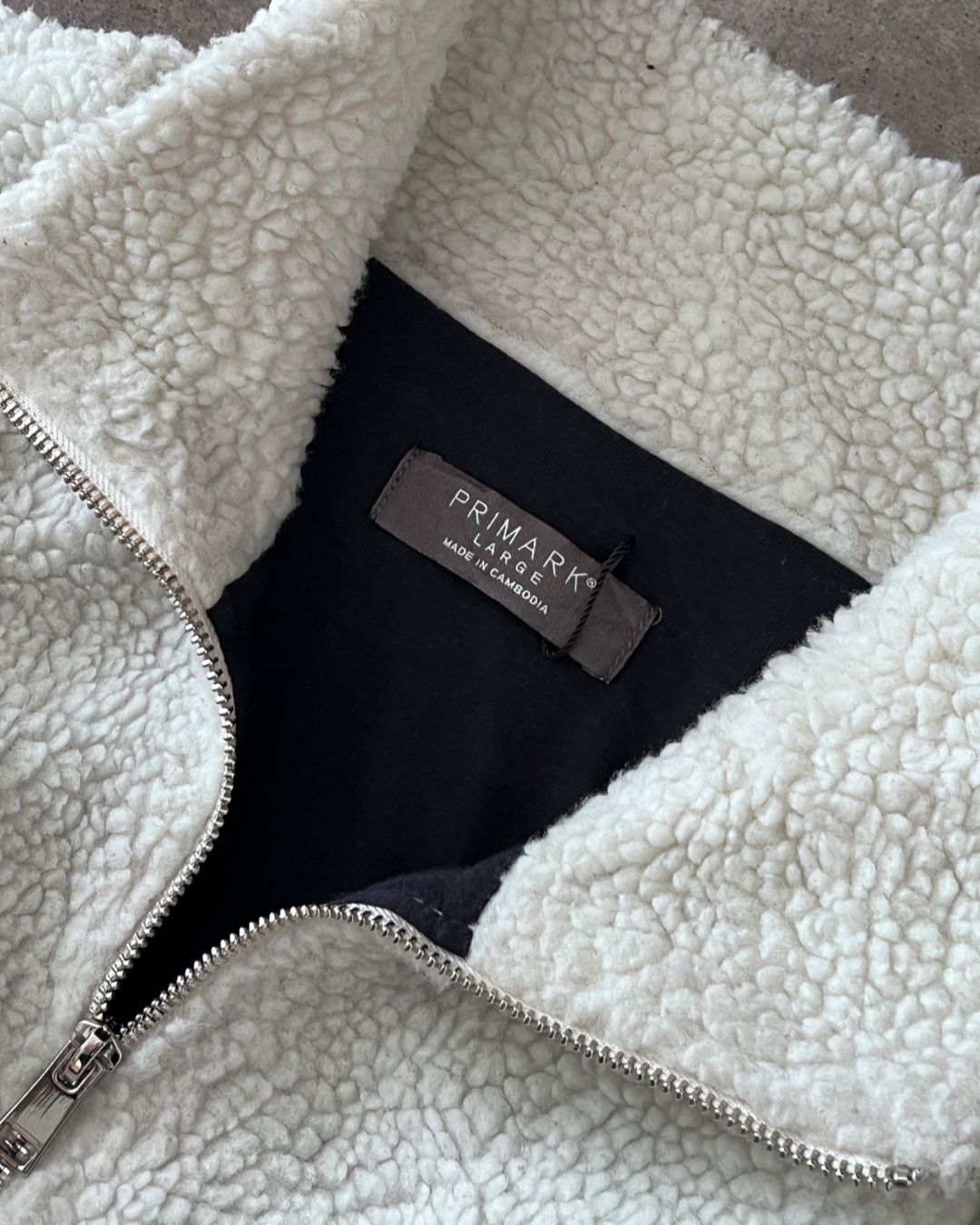 SHERPA TRICOLOR SWEATER (L)