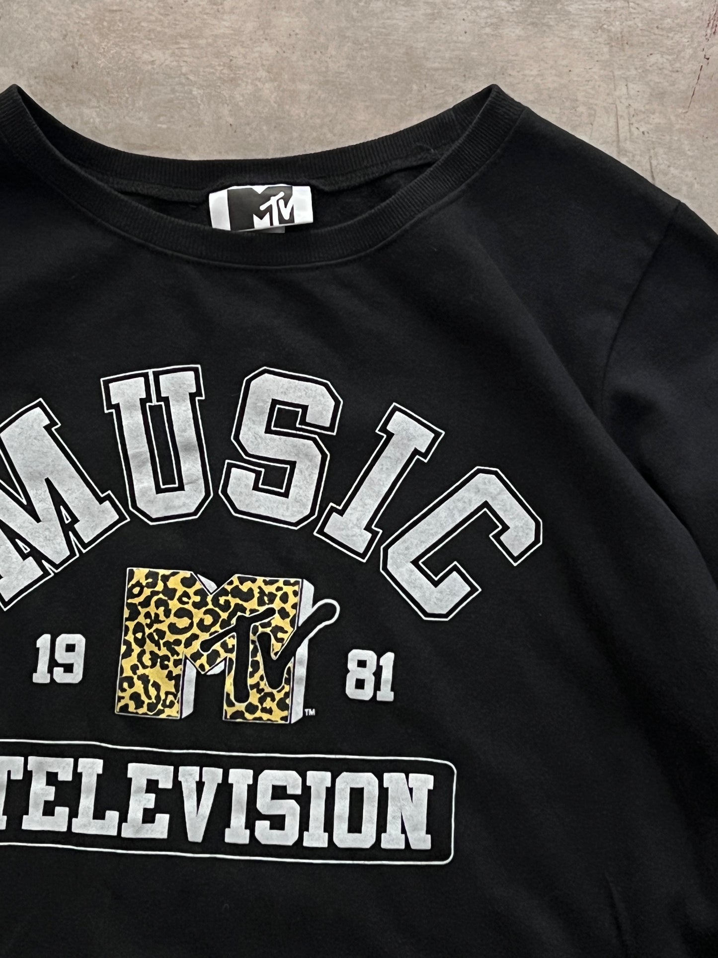 MTV crewneck (S)