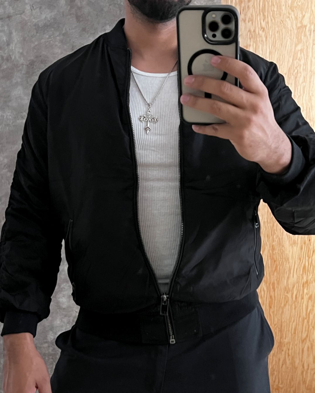 BOMBER JACKET F21 (S)