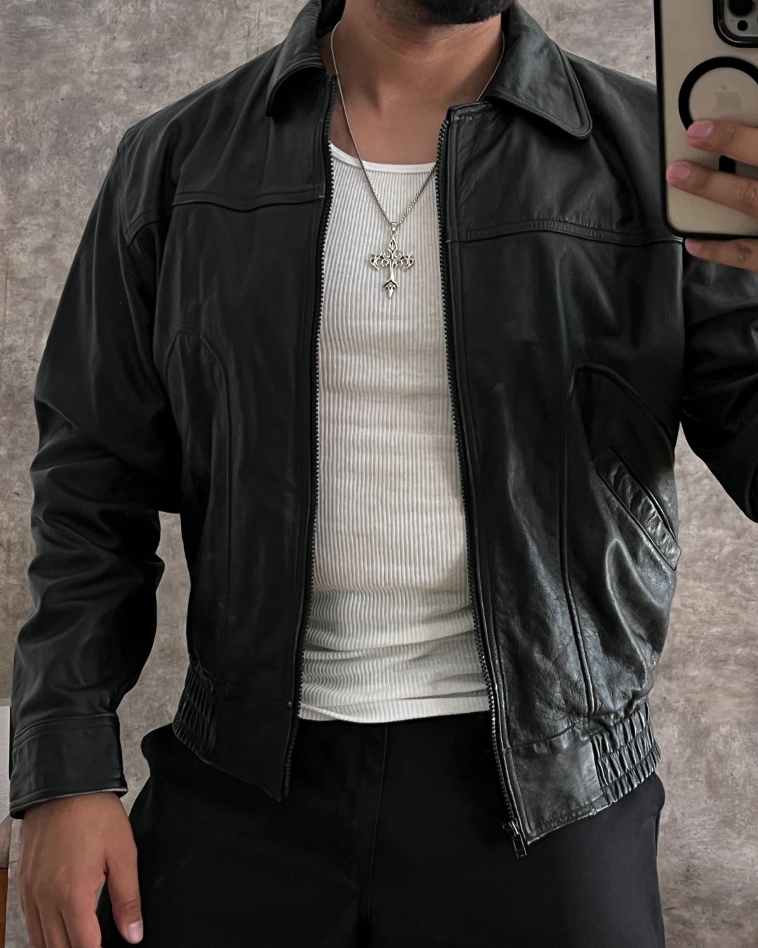 BOMBER LEATHER JACKET (M/L)