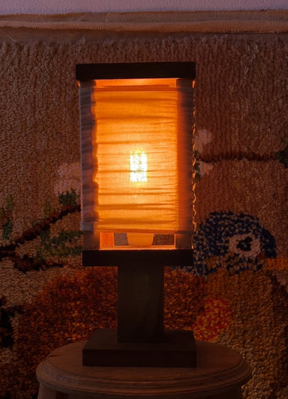 Yukari lamp, lampara japonesa