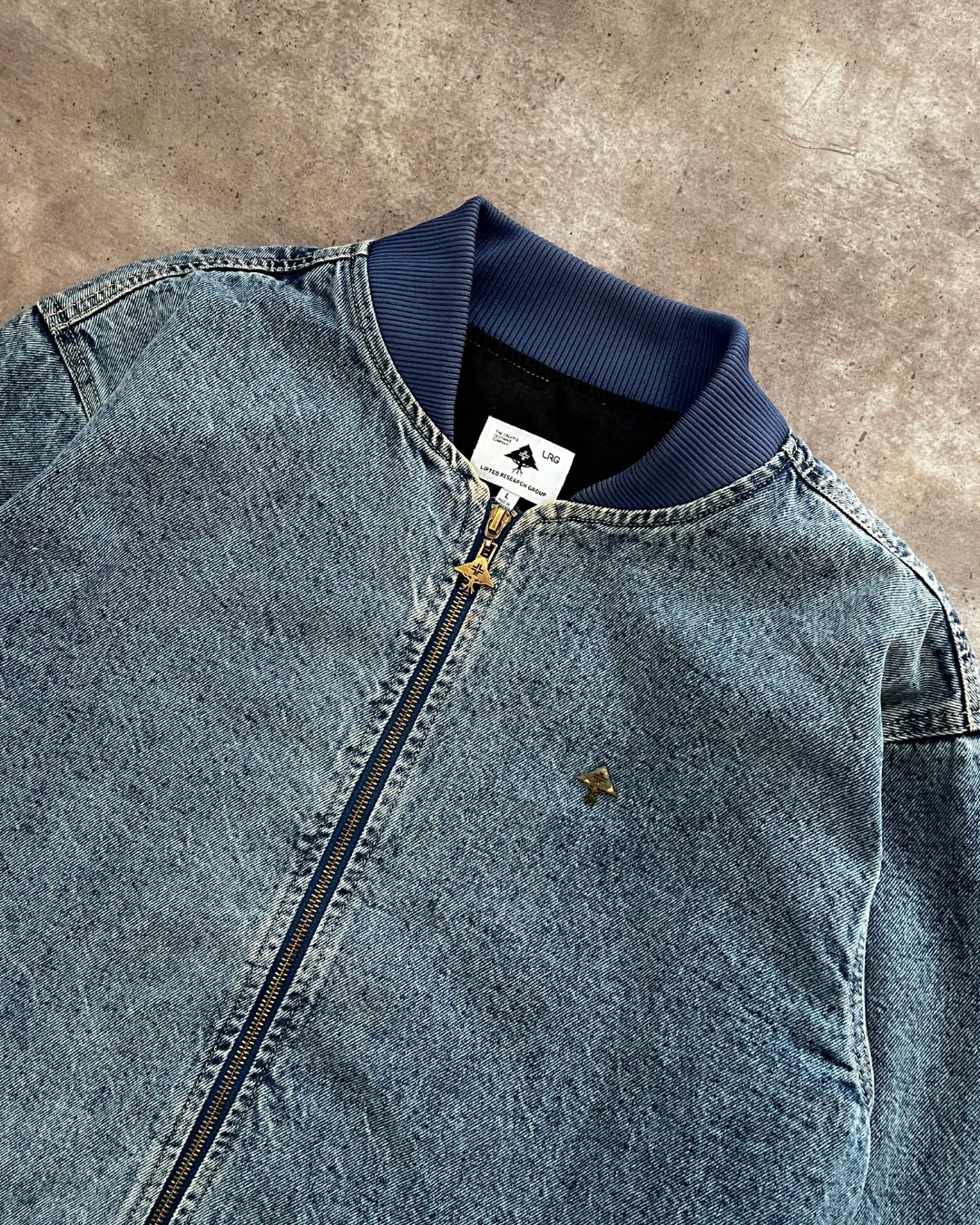 LIFTED DENIM JACKET (L)