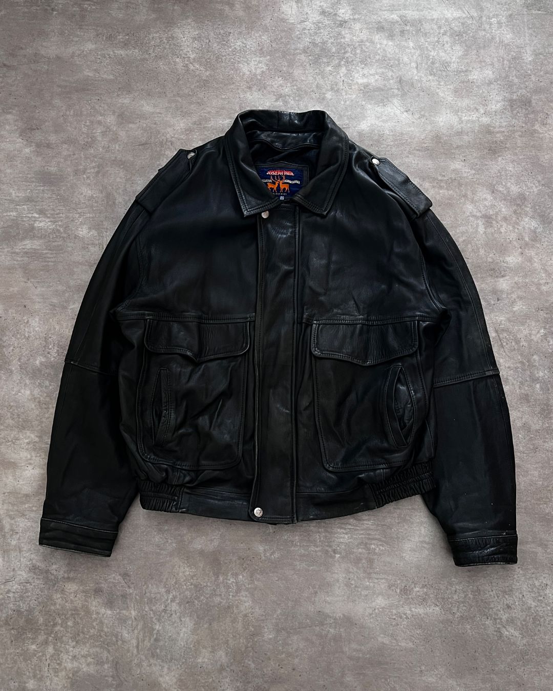 BOMBER LEATHER JACKET (L)