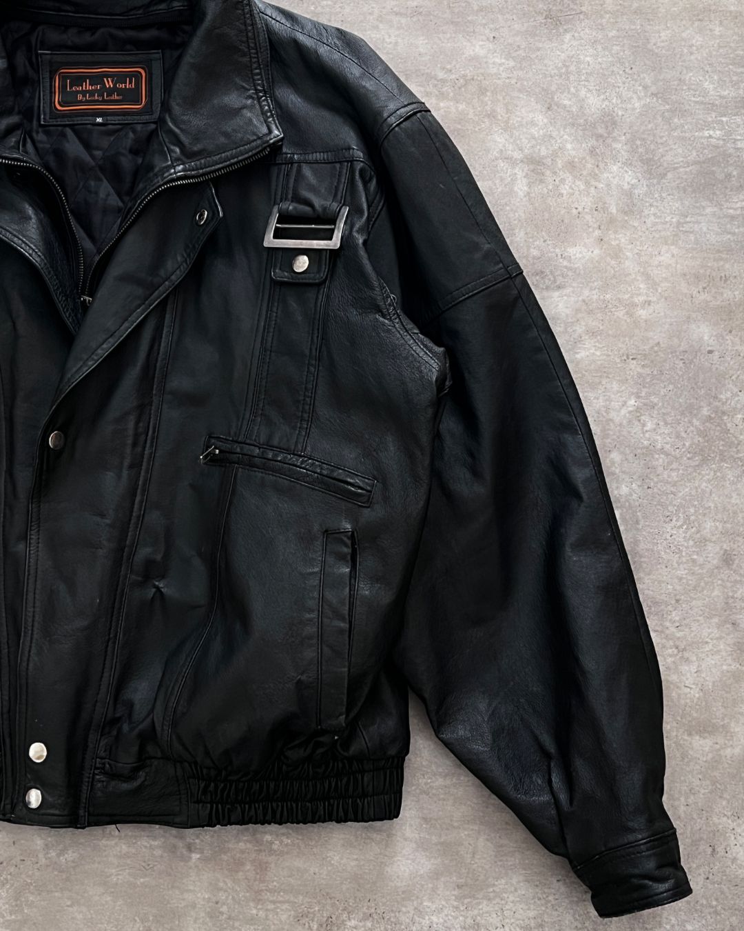 LEATHER BLACK JACKET (L/XL)