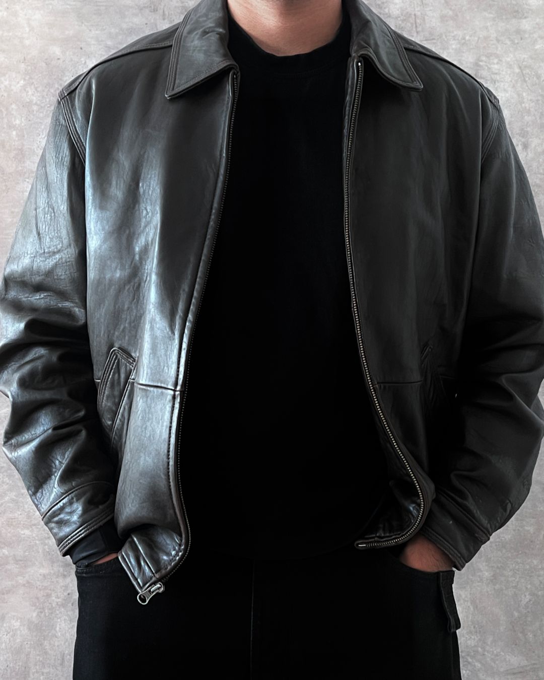 LUXURY LEATHER JACKET (M)