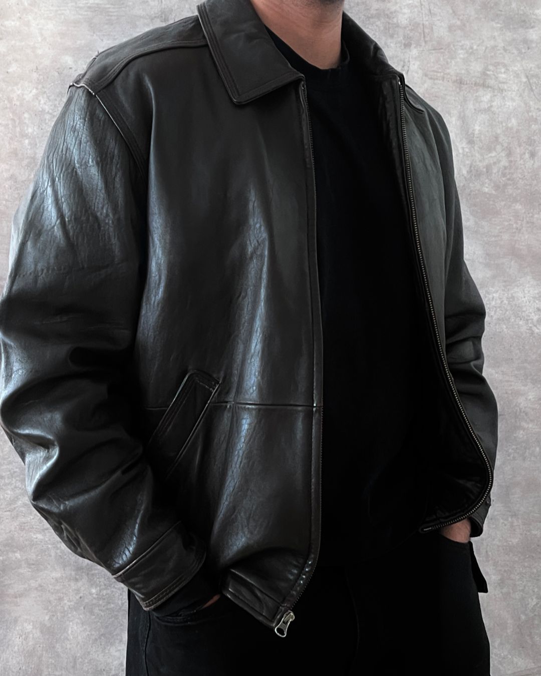 LUXURY LEATHER JACKET (M)