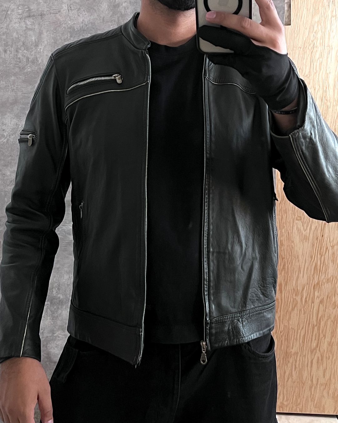 BIKER LEATHER JACKET (S)