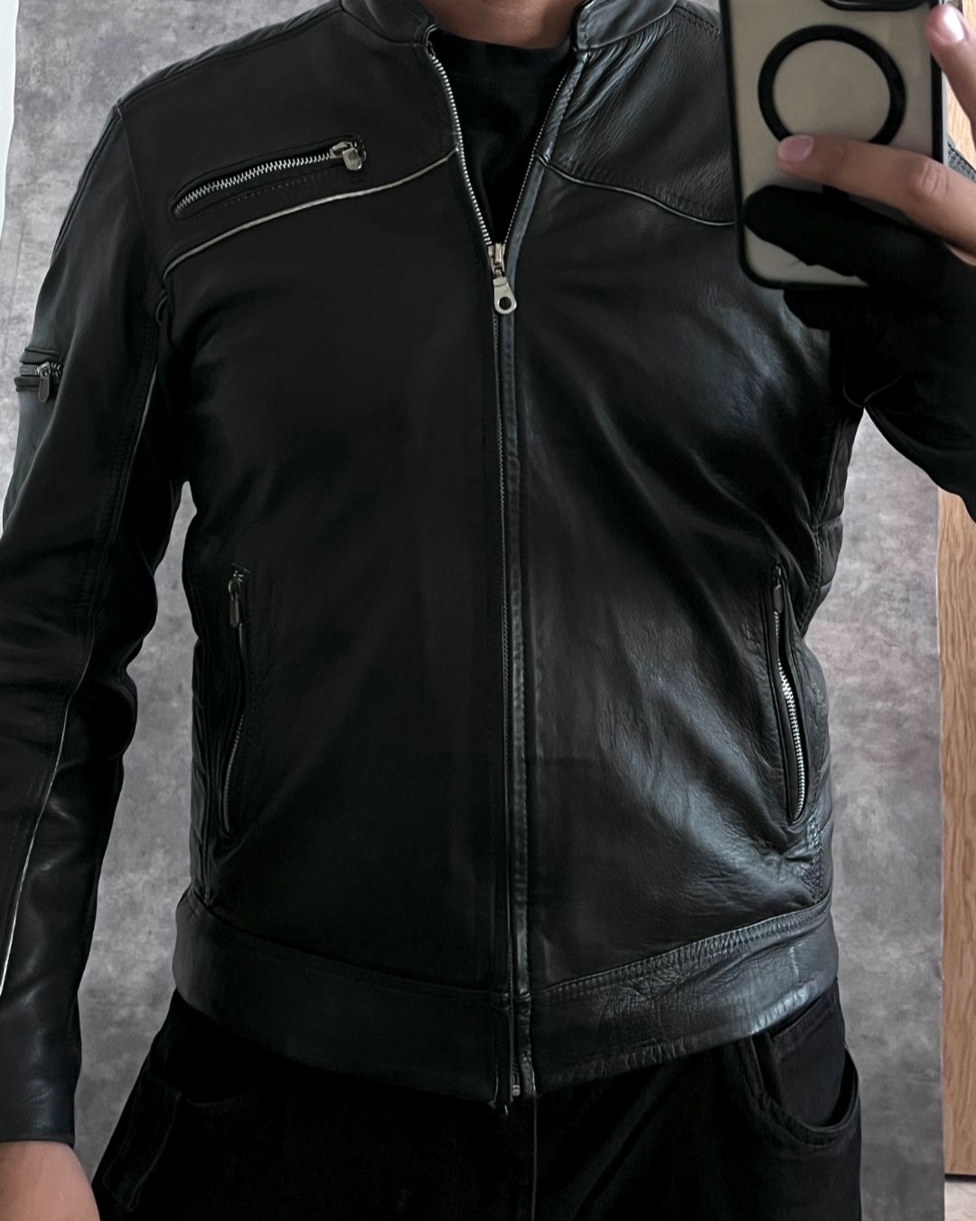 BIKER LEATHER JACKET (S)
