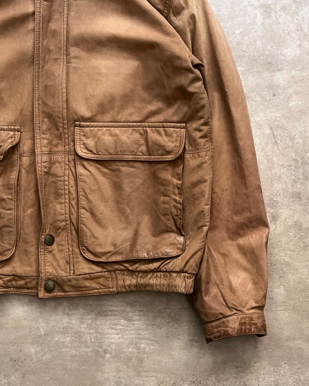 BOMBER LEATHER JACKET (S)