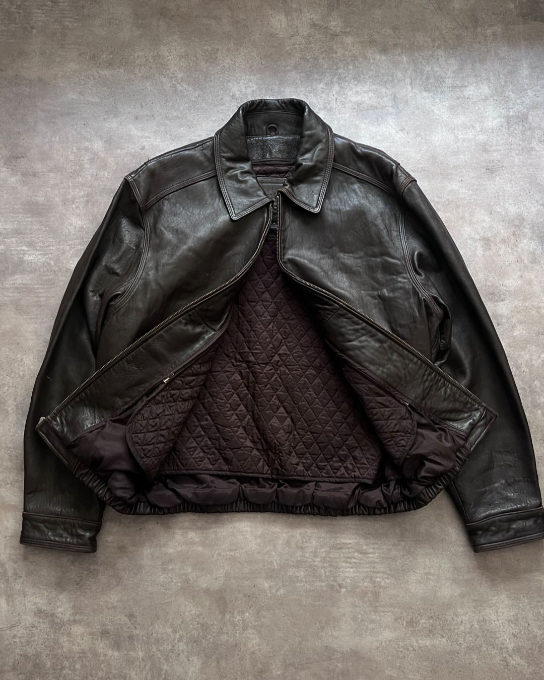 LUXURY LEATHER JACKET (M)