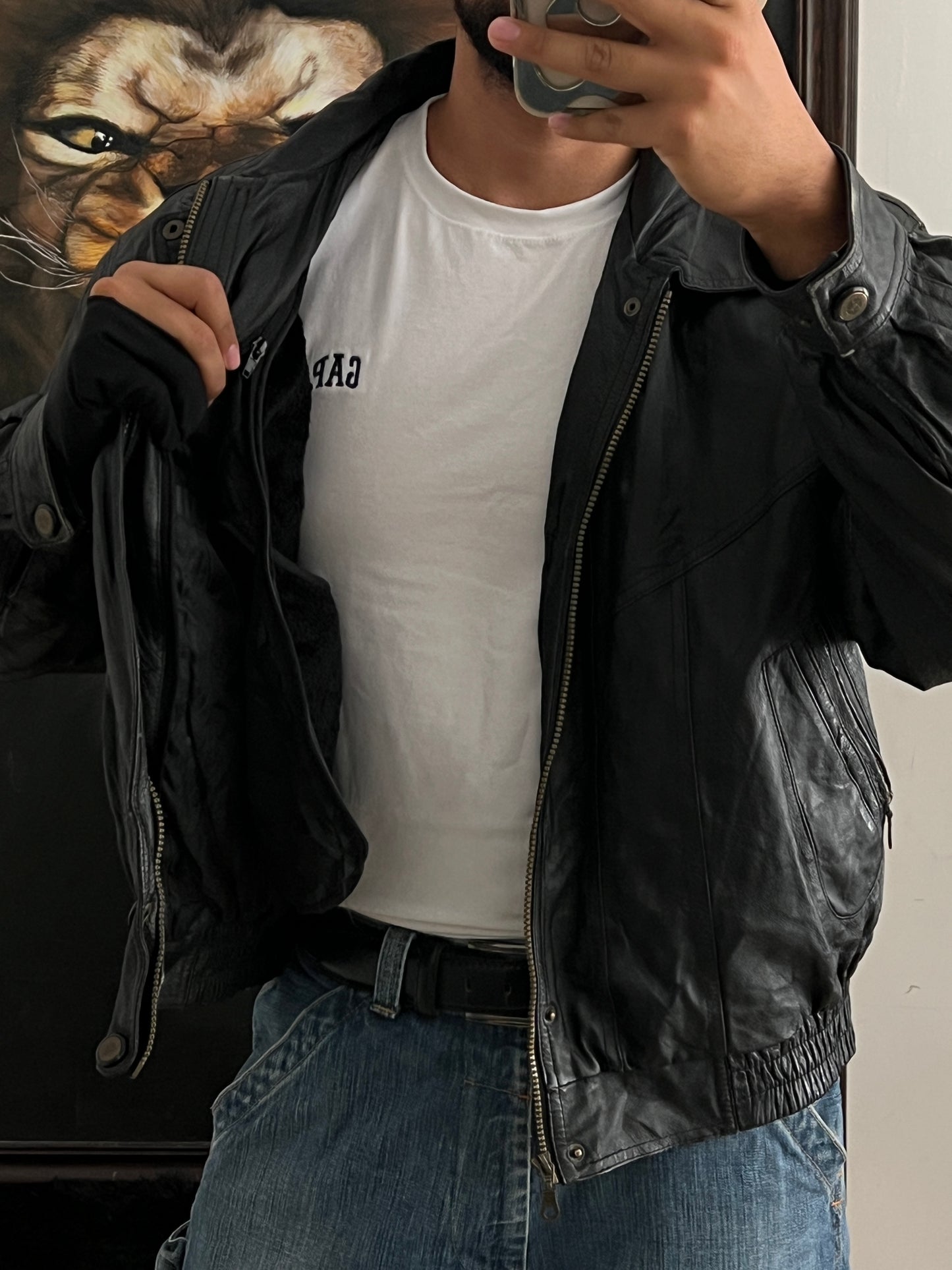 Bomber leather jacket 100%  (L)