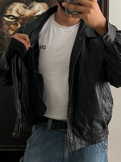 Bomber leather jacket 100%  (L)