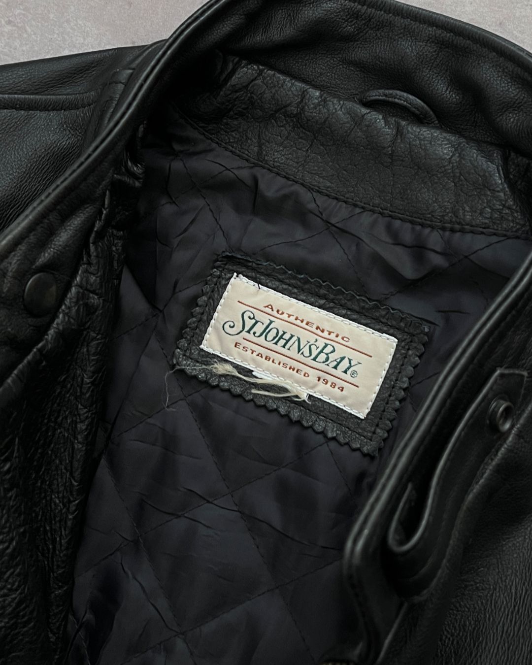 BIKER LEATHER JACKET (XL)