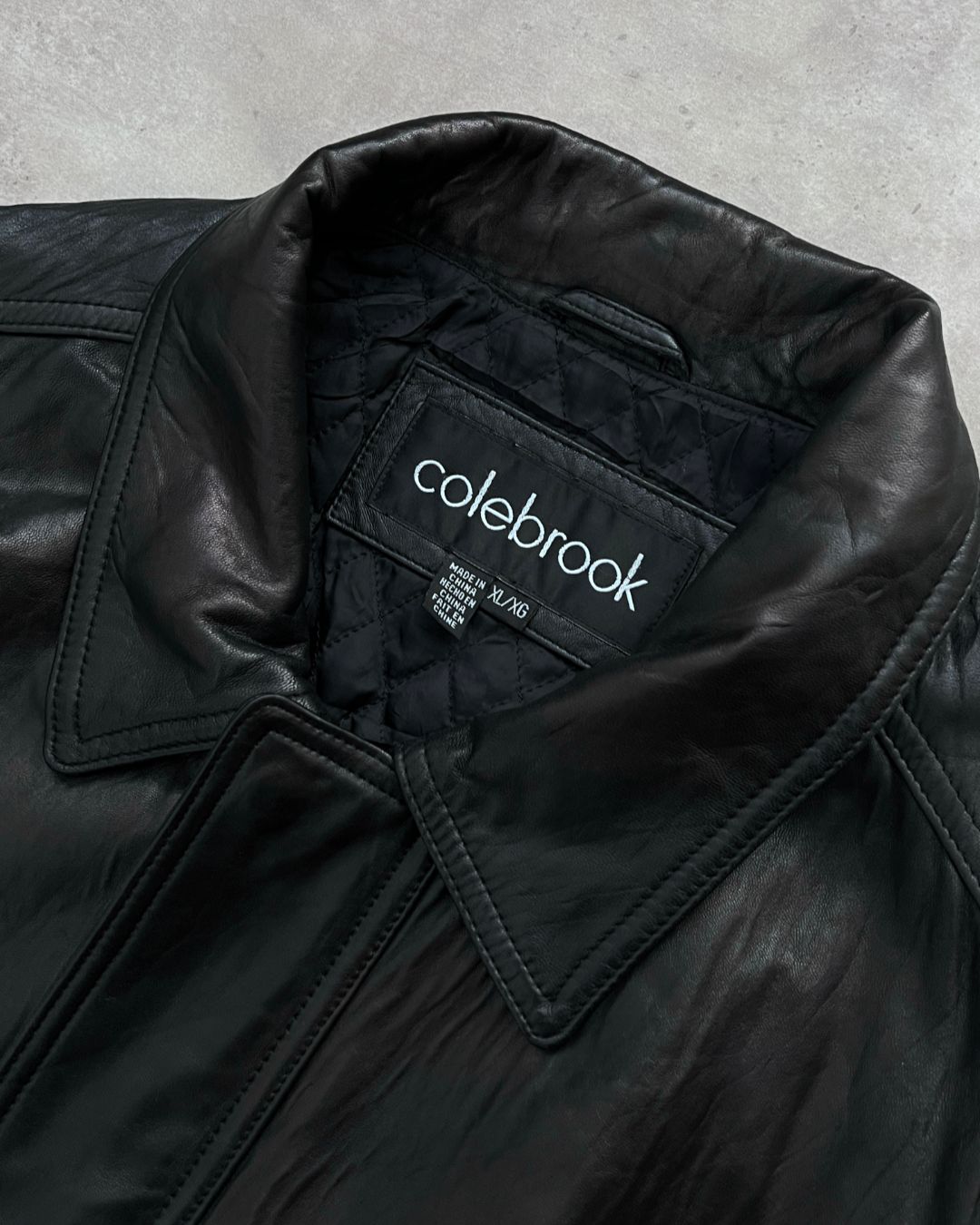 BOMBER LEATHER JACKET (XL)