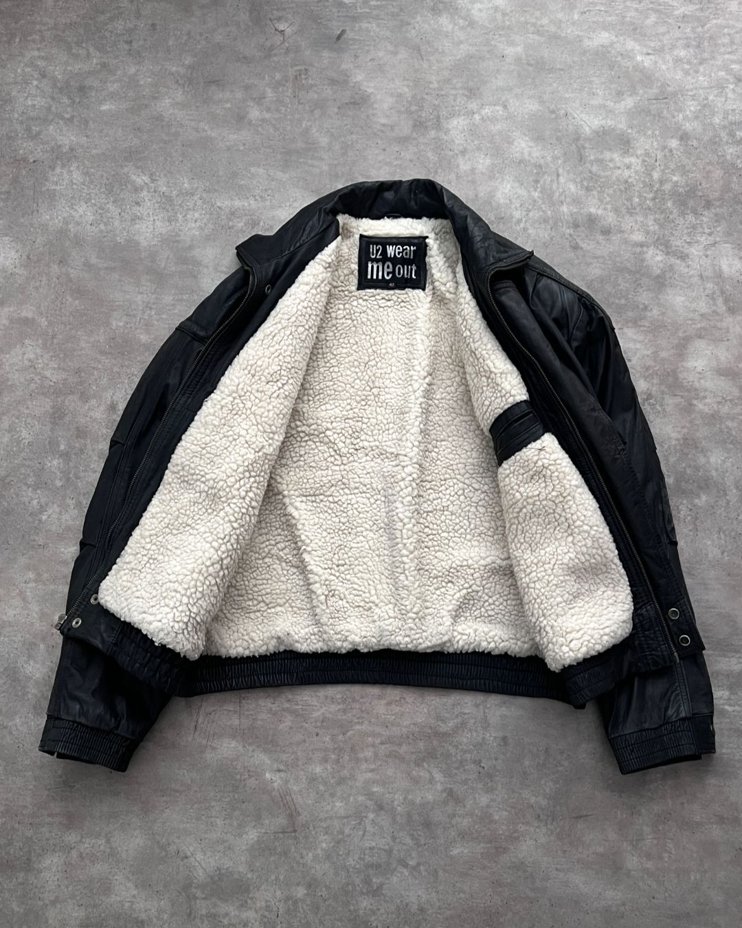 CROPPED LEATHER JACKET (M)