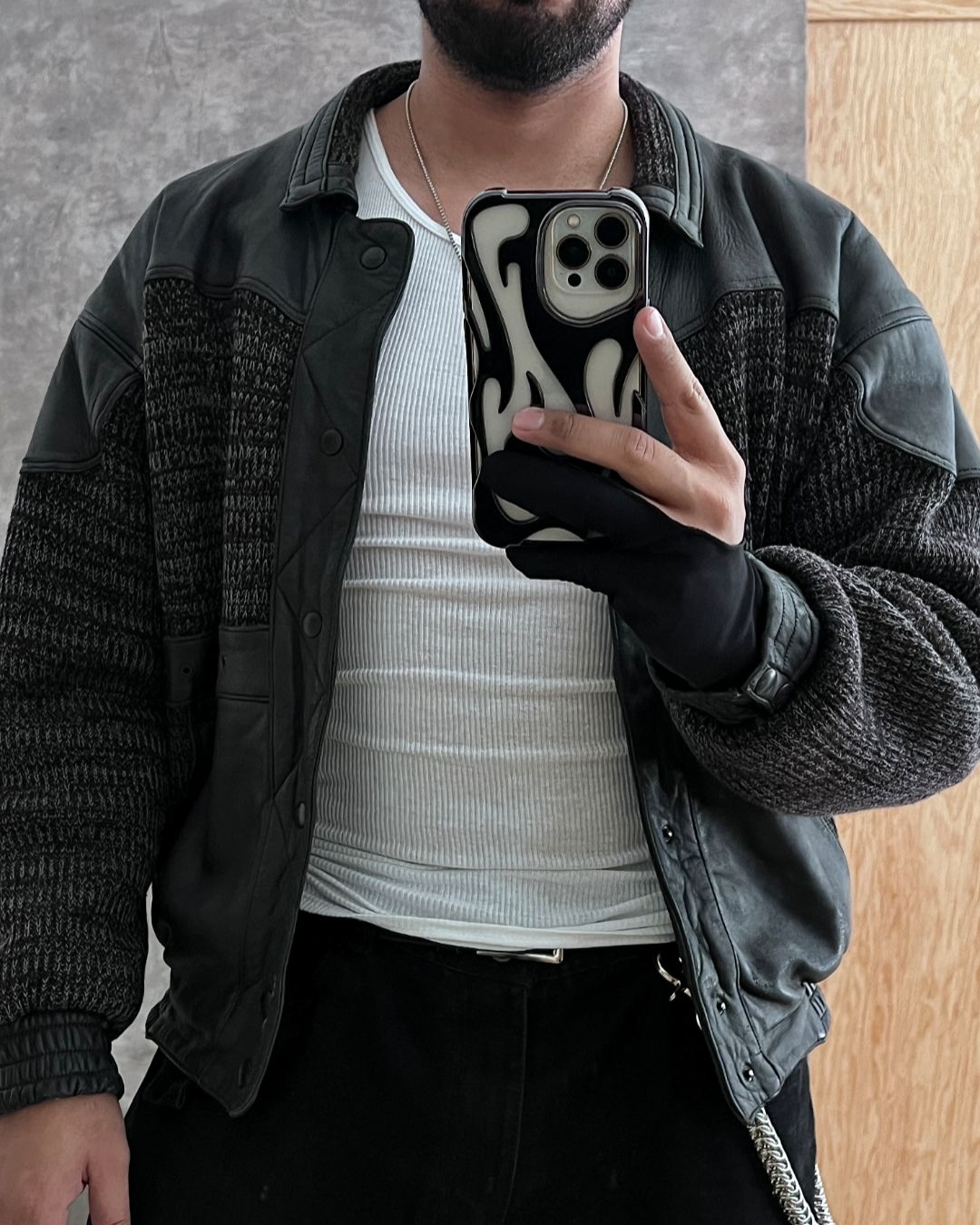 LEATHER VINTAGE JACKET (L)