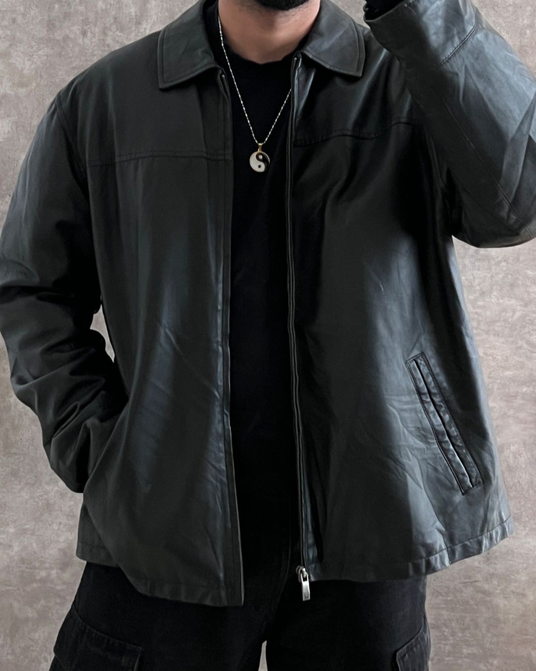 BOMBER LEATHER JACKET (2XL)