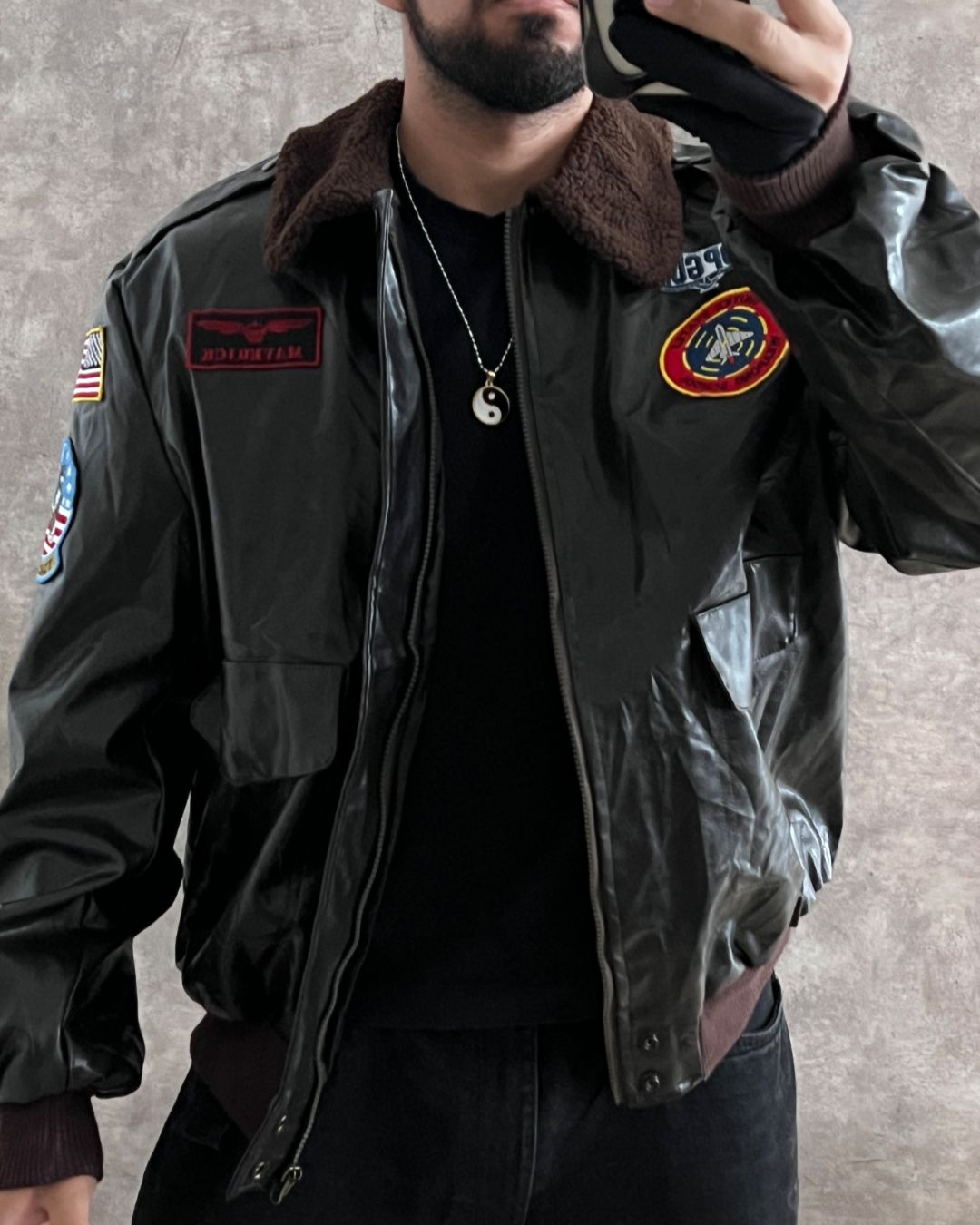 BOMBER LEATHER JACKET ( XL)