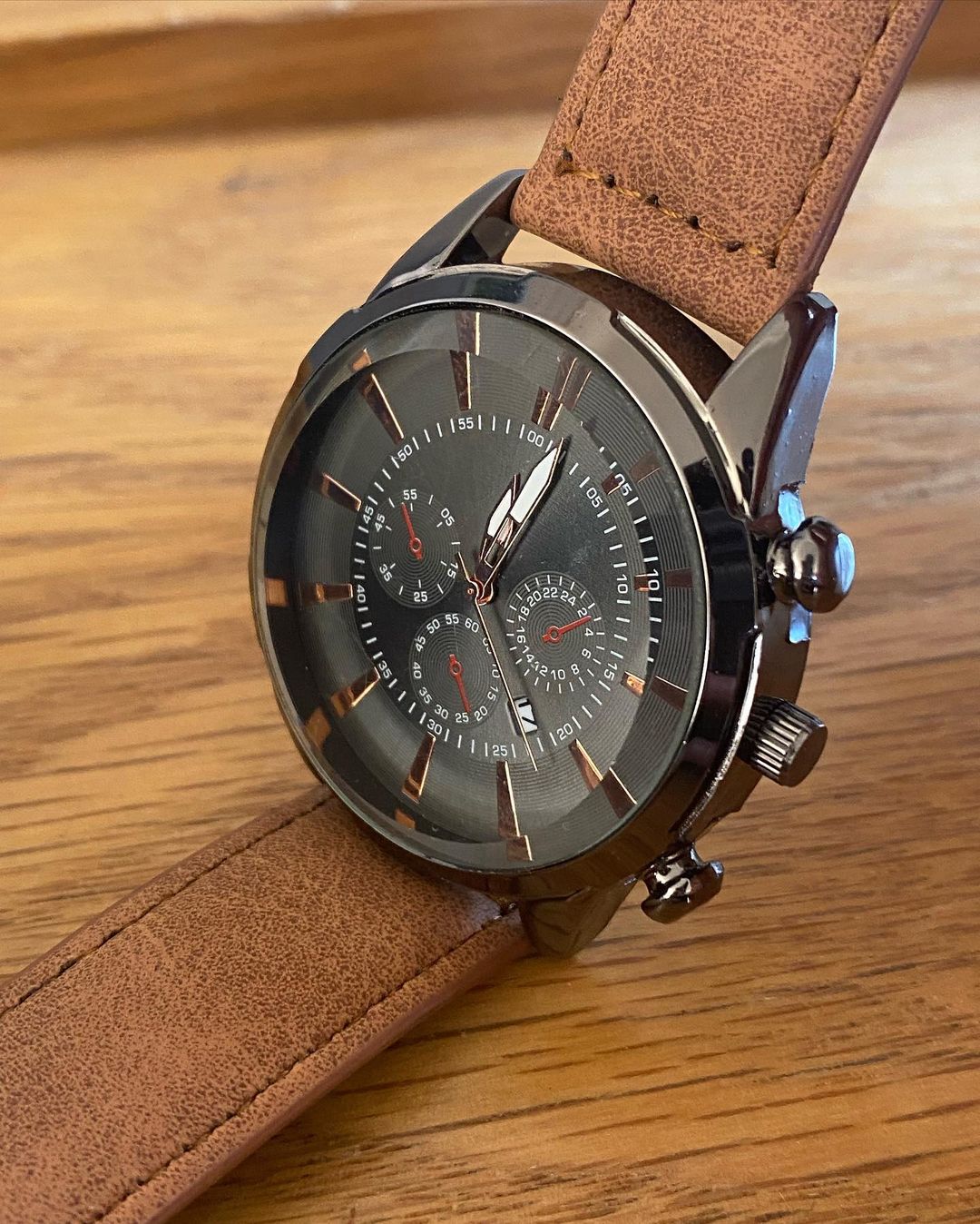 Super vintage style watch (new)