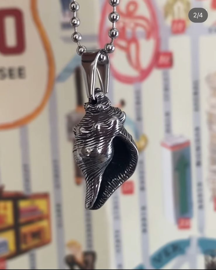 Conch necklace 🐚